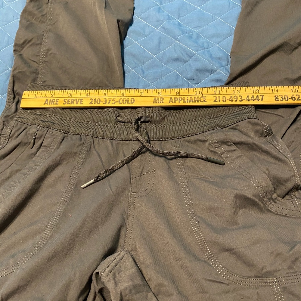 North Face bottoms XS  grey great condition